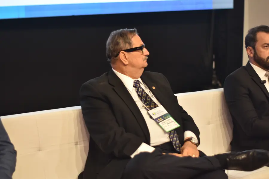 Registro 6 do último congresso