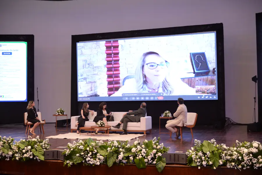 Registro 12 do último congresso