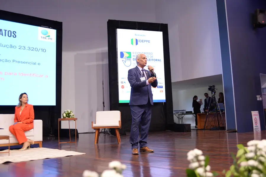 Registro 16 do último congresso